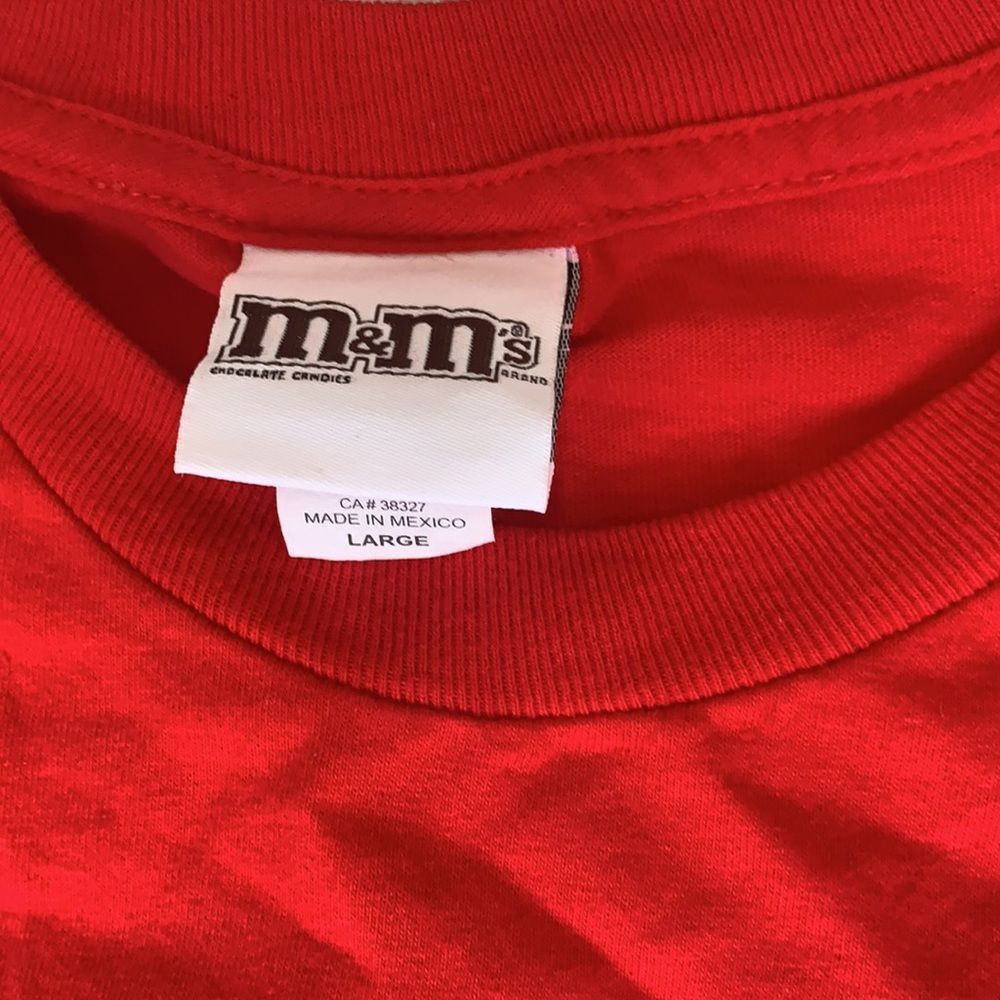 M&M shirt Size Large - Picture 2 of 3